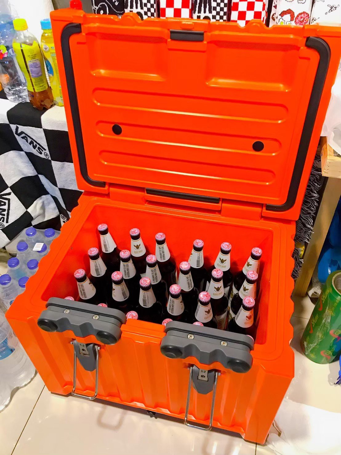 ถังเก็บความเย็น FEELFREE COOLTAINER ขนาด 50L สีส้ม_5